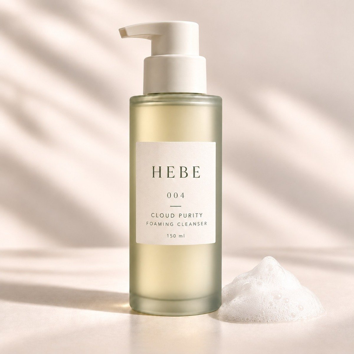 Cloud Purity Foaming Cleanser, 150 ml, pump bottle.